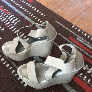 MIA Platform Wedges